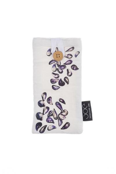 Glasses case Mussel design
