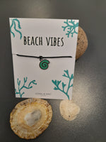 Beach Vibes - shell bracelet